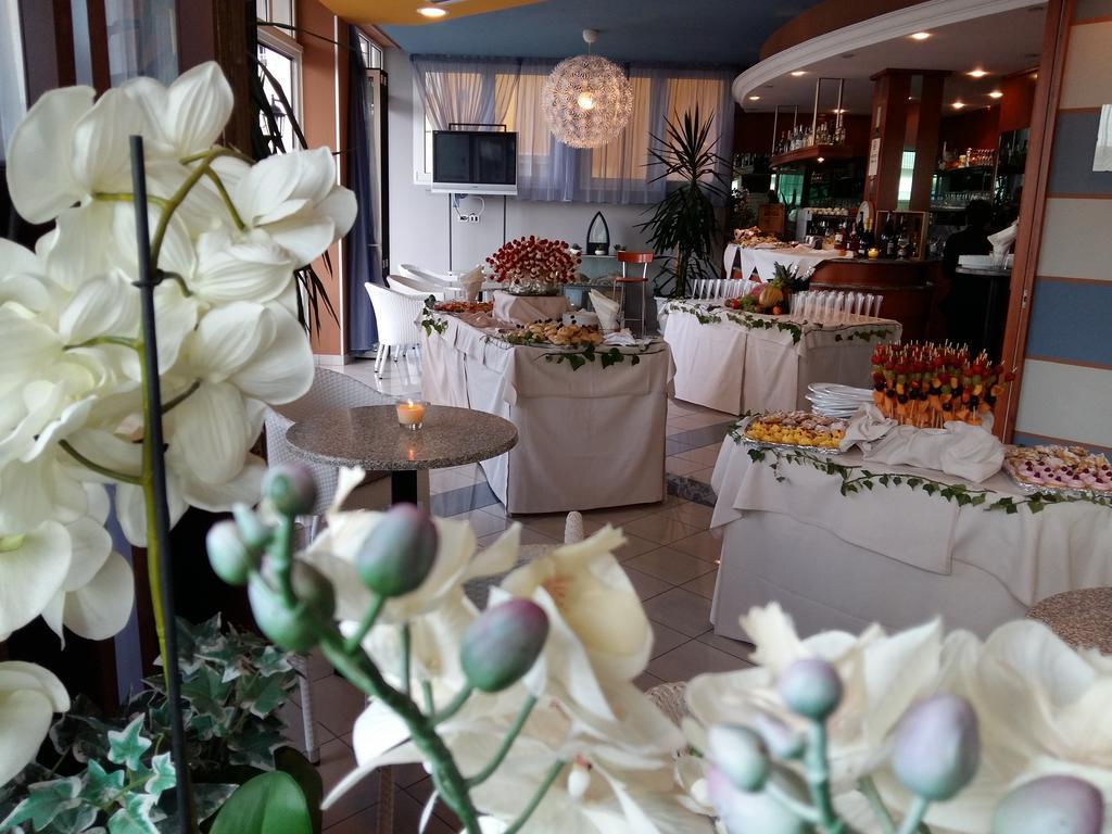 Hotel Bellevue Caorle Eksteriør bilde