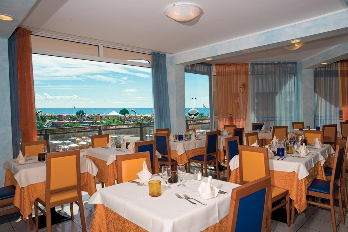 Hotel Bellevue Caorle Eksteriør bilde