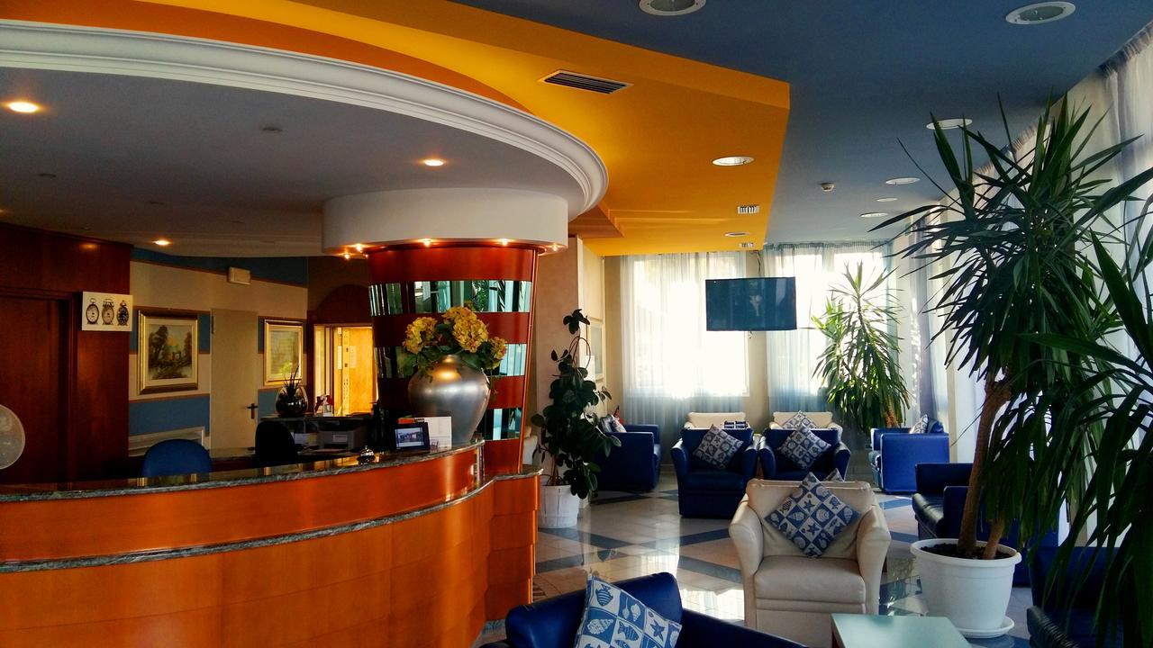 Hotel Bellevue Caorle Eksteriør bilde